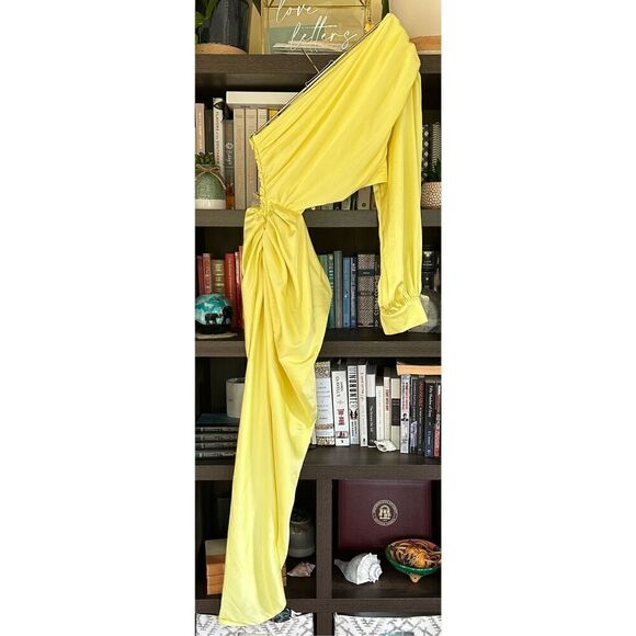 NWOT Gigii’s (Neiman Marcus) Denisa Dress In Yellow Size Medium MSRP $555 - Picture 3 of 10
